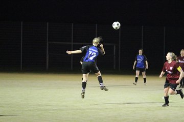Bild 76 - Frauen am 20.4.12